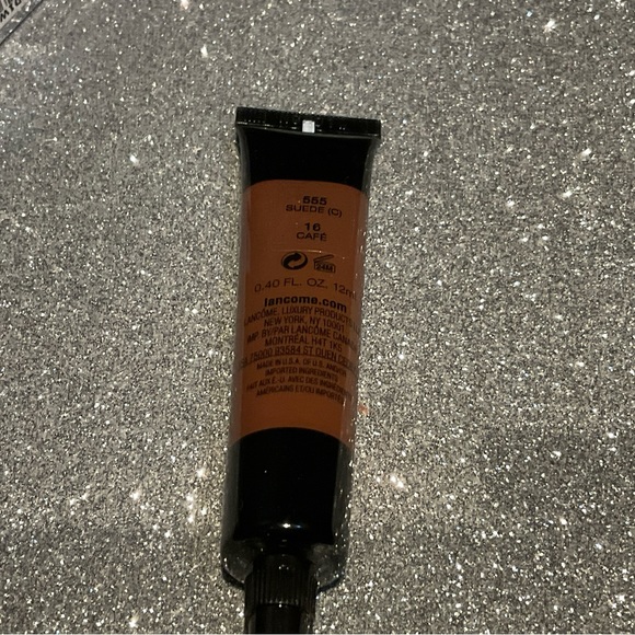 555 SUEDE C Lancôme Teint Idole Ultra Wear Concealer - Picture 8 of 9